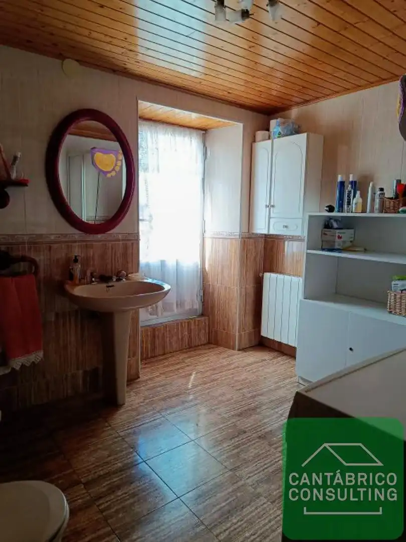 Bany de Finca rústica en venda en Villayón amb Calefacció, Parquet i Terrassa