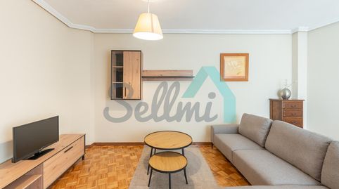 Foto 5 de Piso de alquiler en Campoamor, Salesas - Foncalada - Campoamor, Oviedo