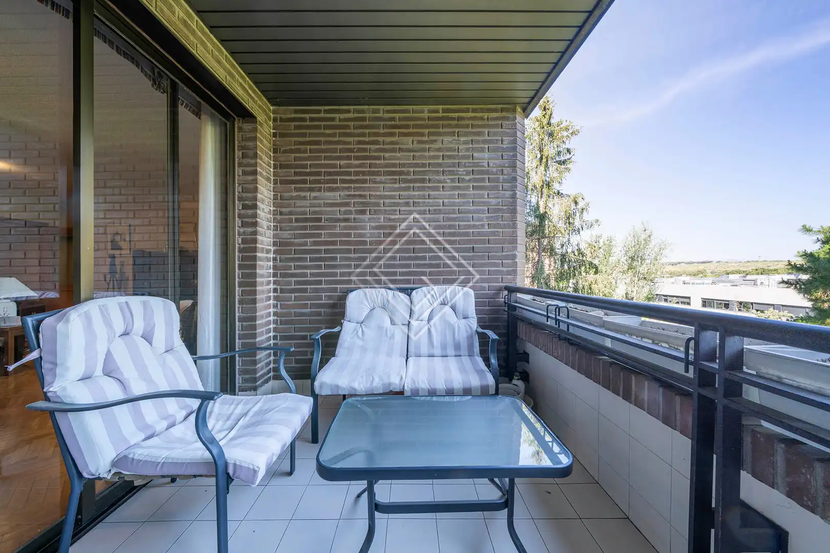 Terraza de Piso en venta en Madrid con Jardín privado, Terraza y Piscina comunitaria
