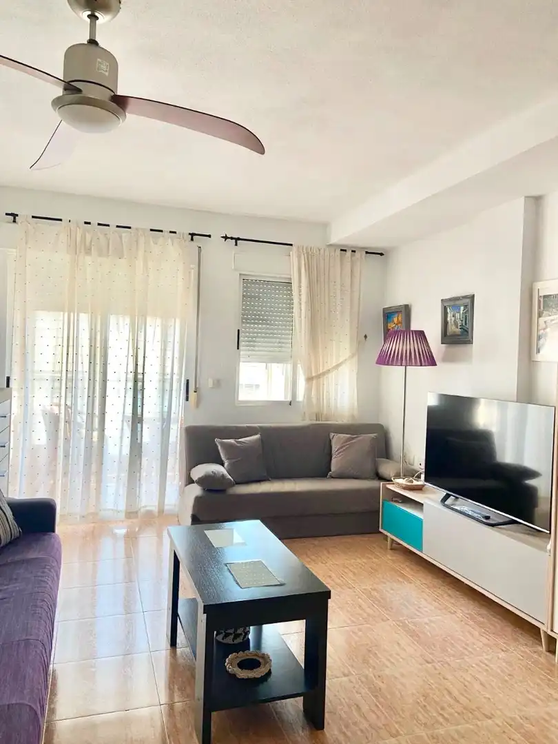 Wohnzimmer von Wohnungen zur Miete in Cartagena mit Klimaanlage, Möbliert und Waschmaschine