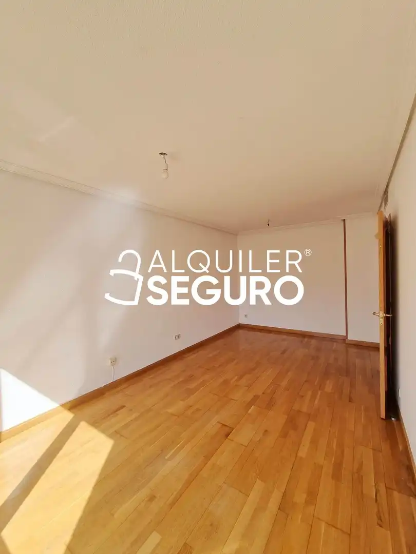 Sala d'estar de Pis de lloguer en Las Rozas de Madrid amb Aire condicionat, Calefacció i Traster