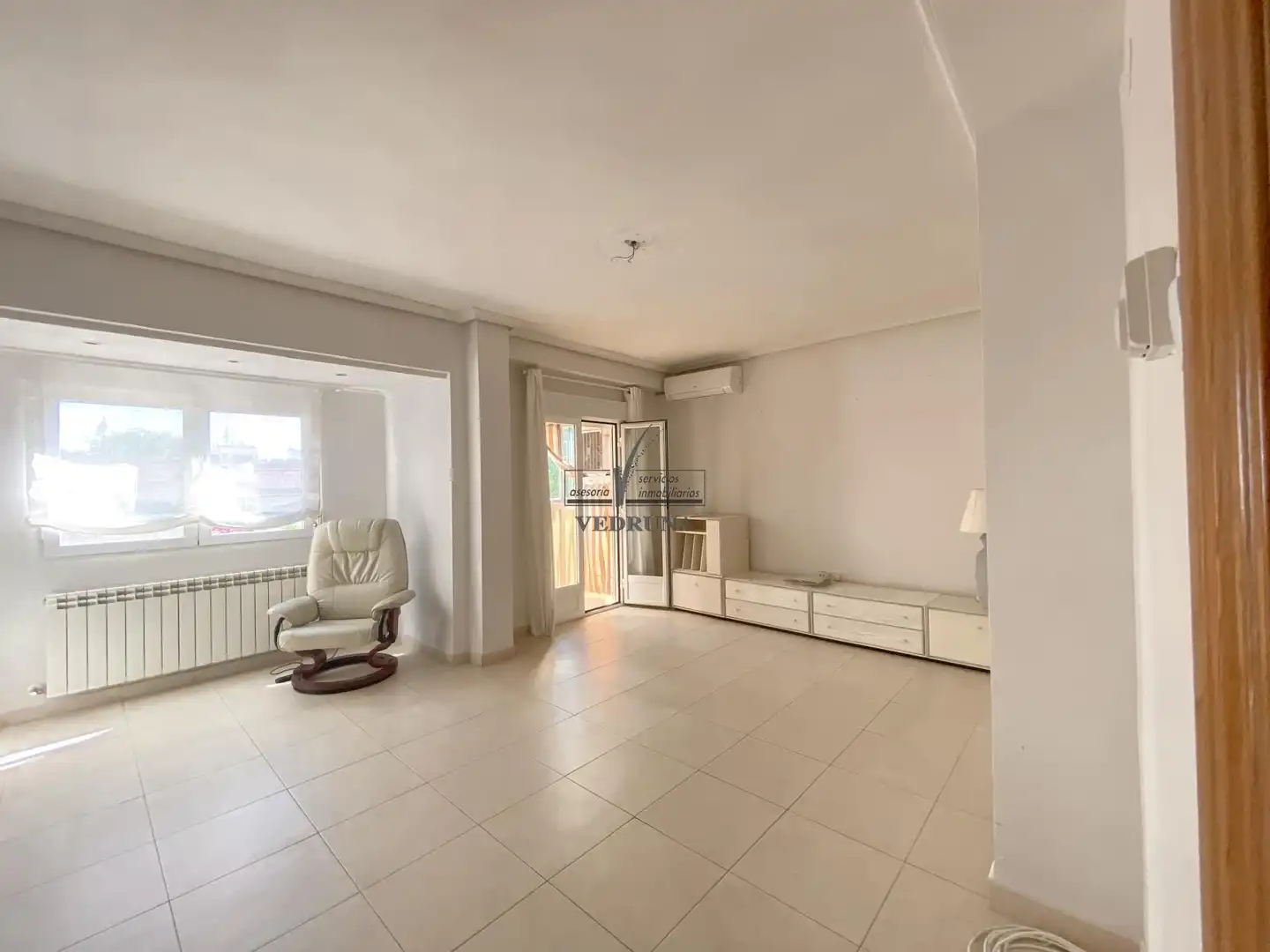 Sala de estar de Piso de alquiler en Zaragoza con Calefacción, Terraza y Horno