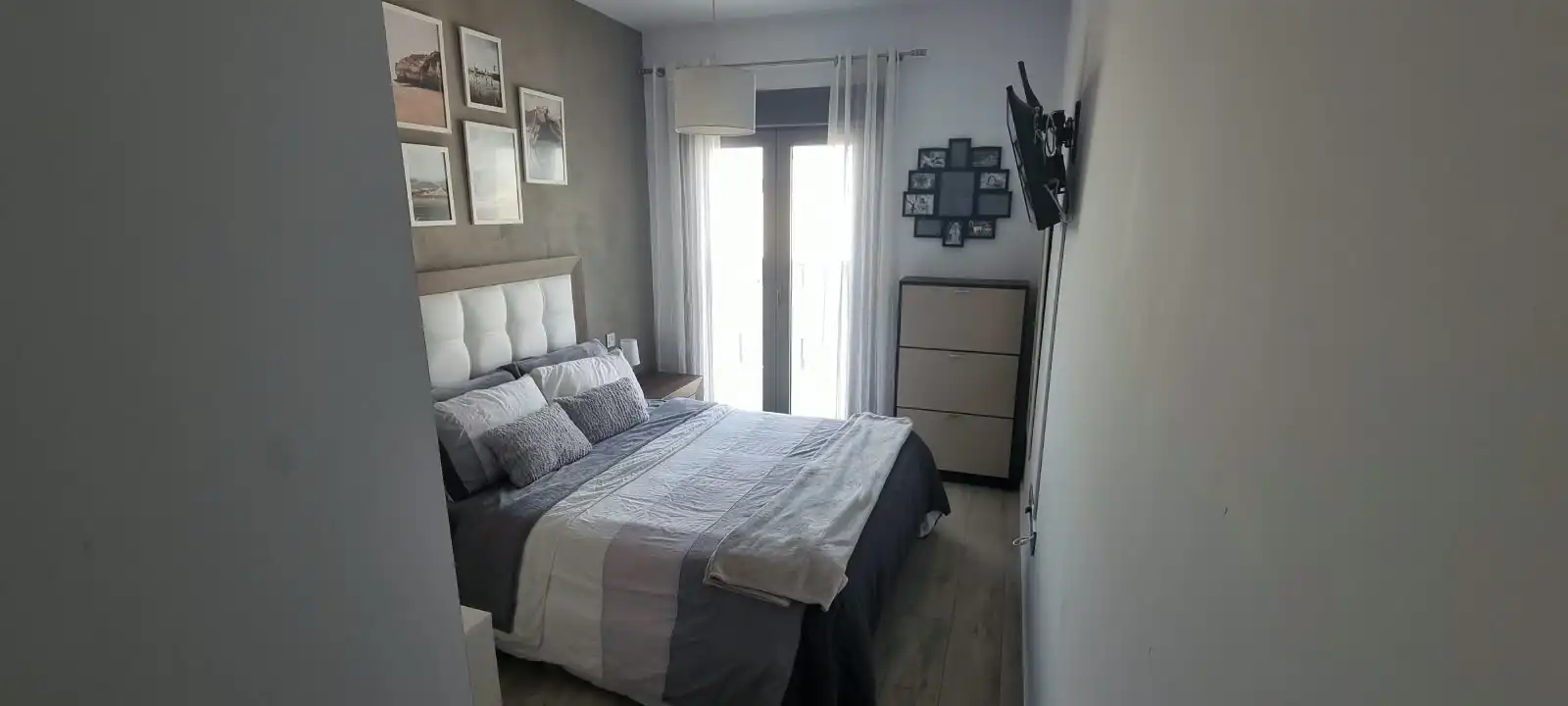 Schlafzimmer von Wohnung zur Miete in Entrenúcleos