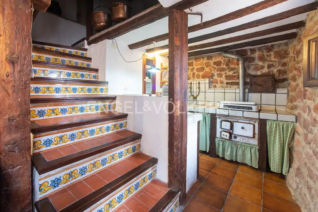 Casa adosada en venta en Vilafamés, Castellón