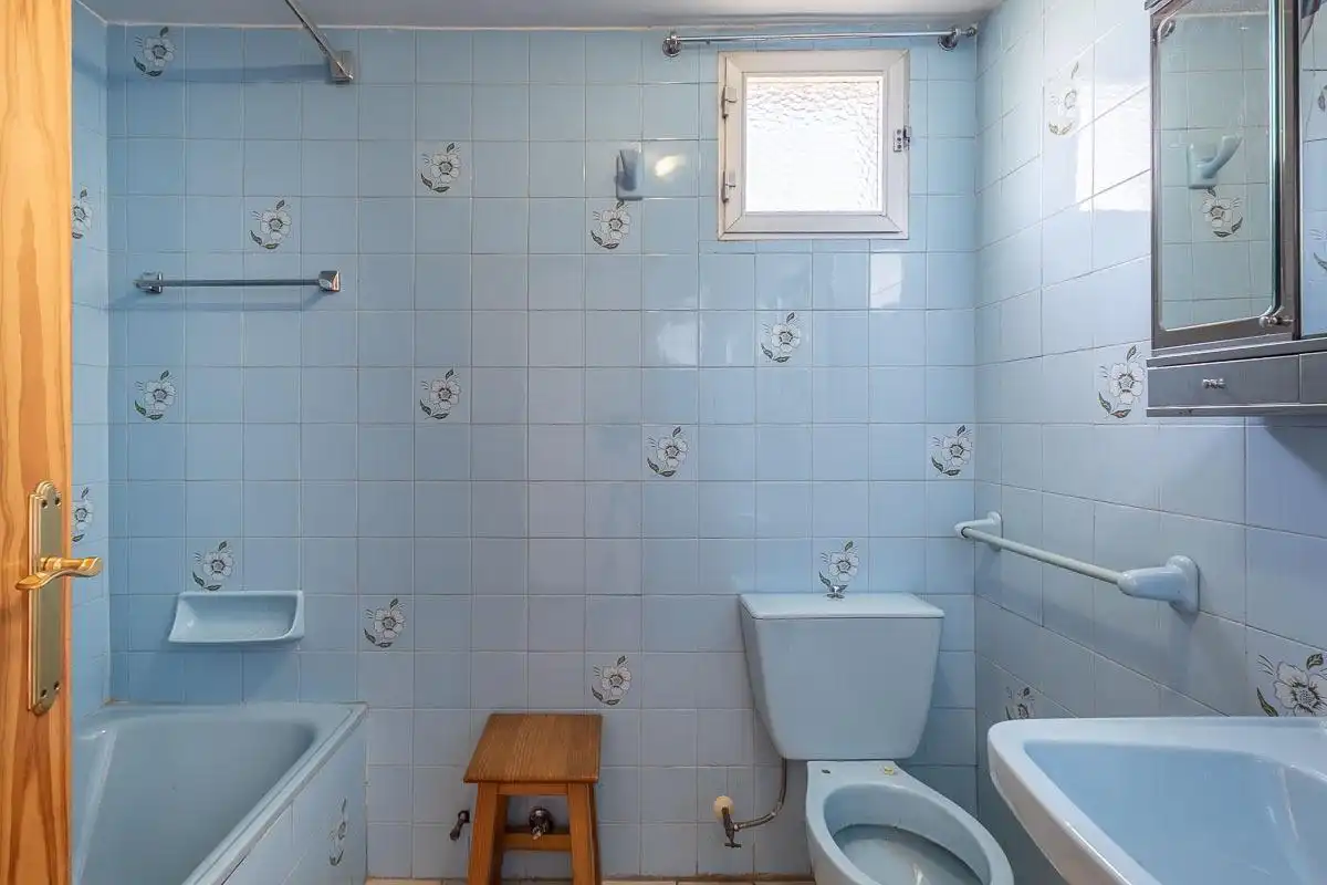 Baño de Piso en venta en Granada con Aire acondicionado y Calefacción