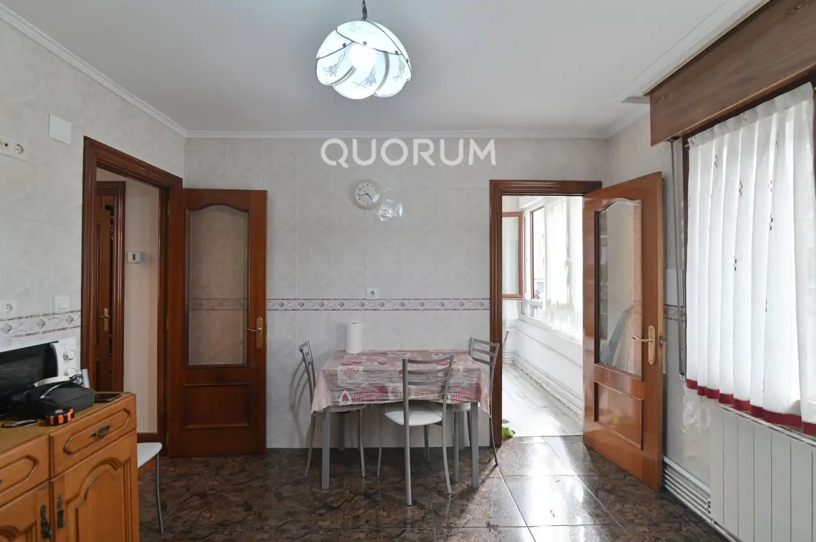 Piso en venta en Ibaiondo