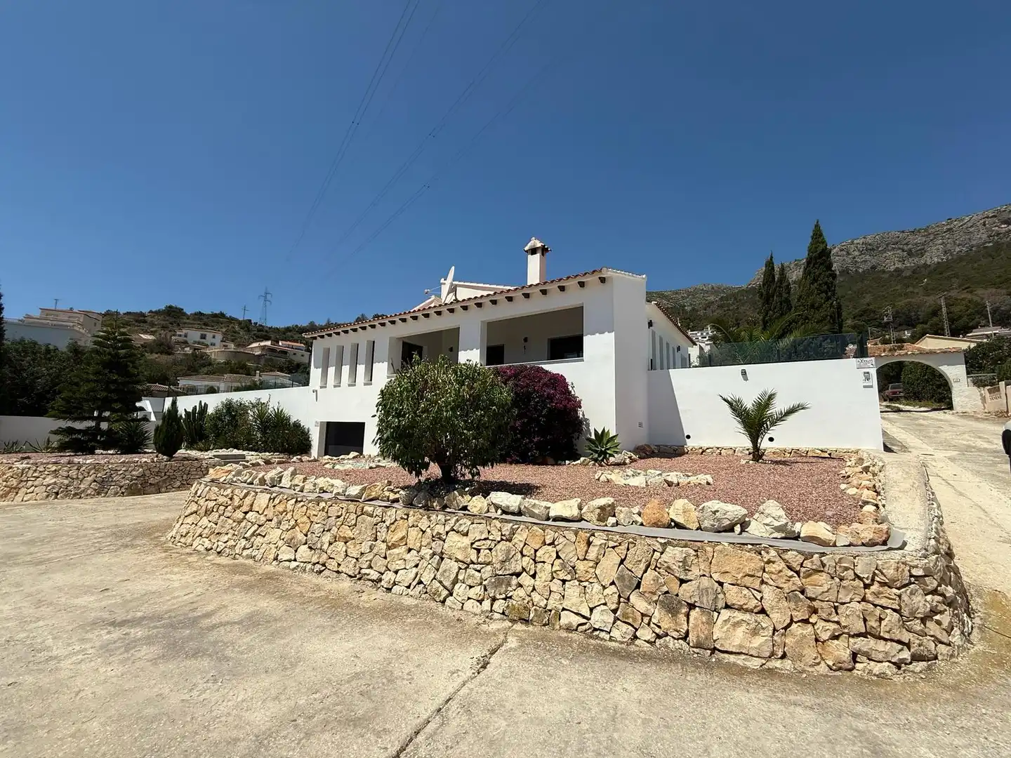 Vista exterior de Casa o chalet en venta en Calpe / Calp con Aire acondicionado y Piscina