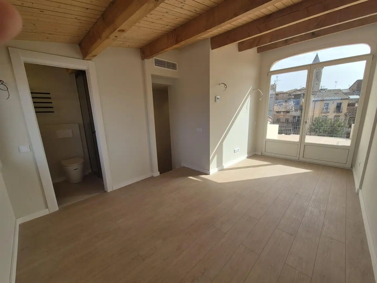 Dúplex en venda en Vic amb Calefacció, Parquet i Terrassa
