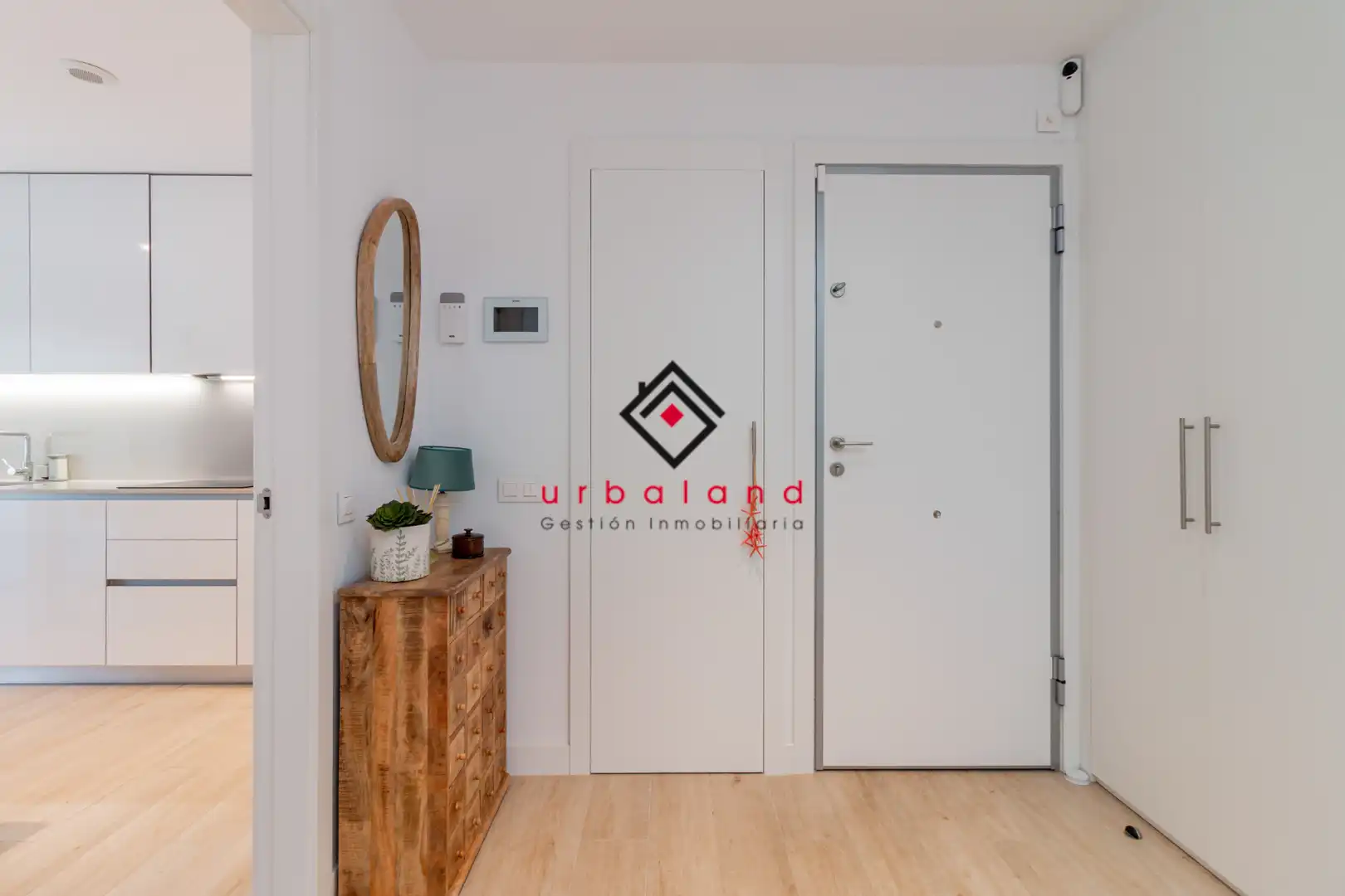 Semi-detached house with pool for sale in Calle de Cosme Damián Churruca, imagen 3