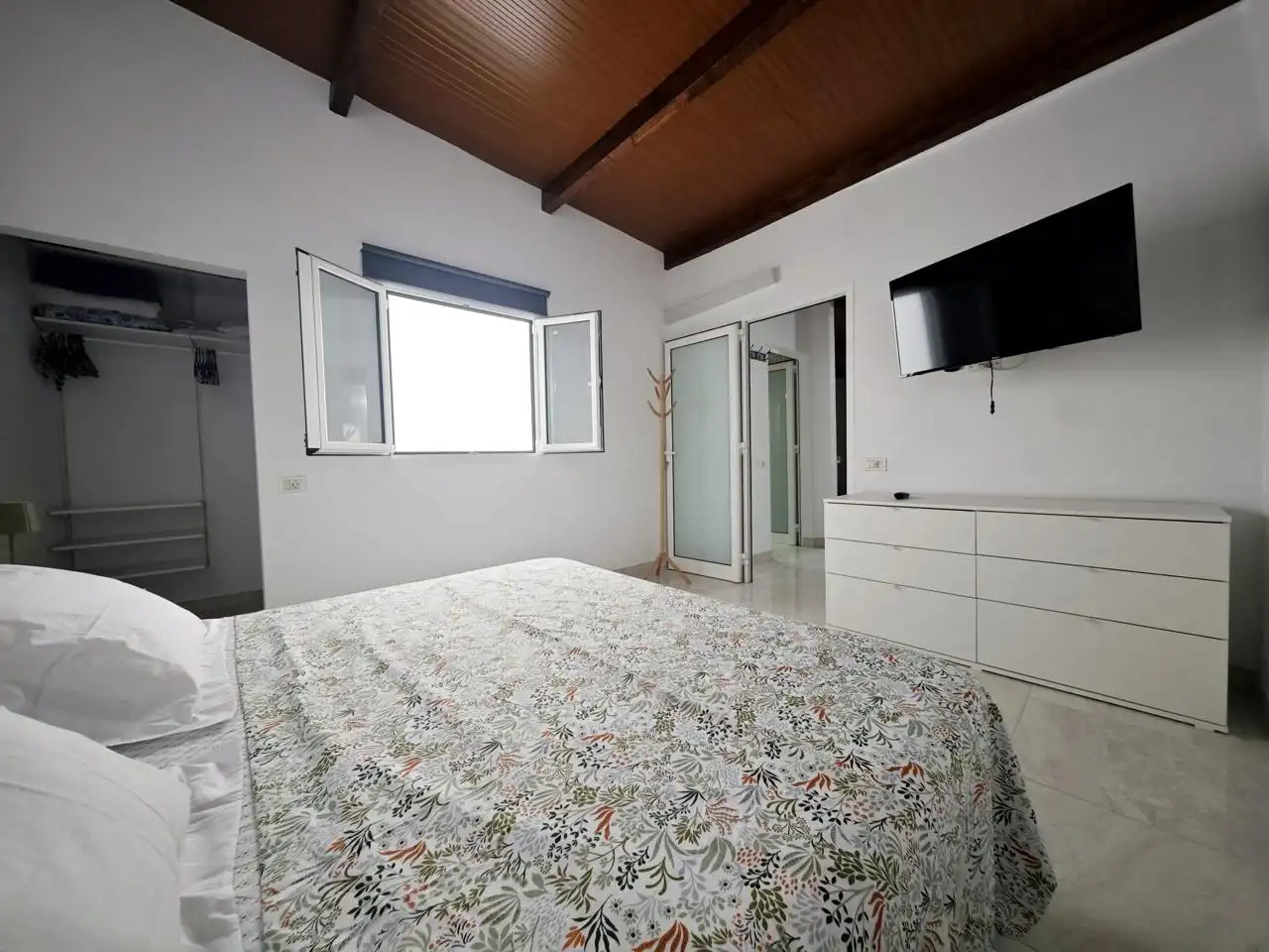 Bedroom of Flat for rent in San Bartolomé de Tirajana  with Air Conditioner, Terrace and Furnished