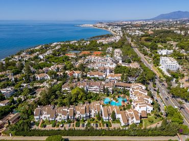 Apartament amb balcó en venda a Milla de Oro