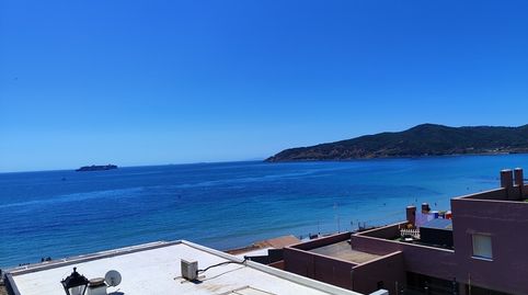 Foto 2 de Casa adosada de alquiler en San García, Algeciras
