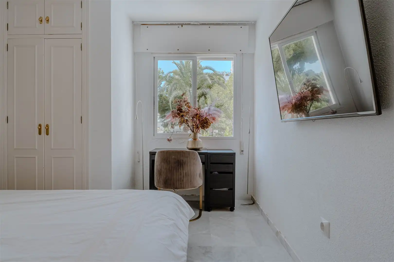 Dormitori de Apartament en venda en Estepona