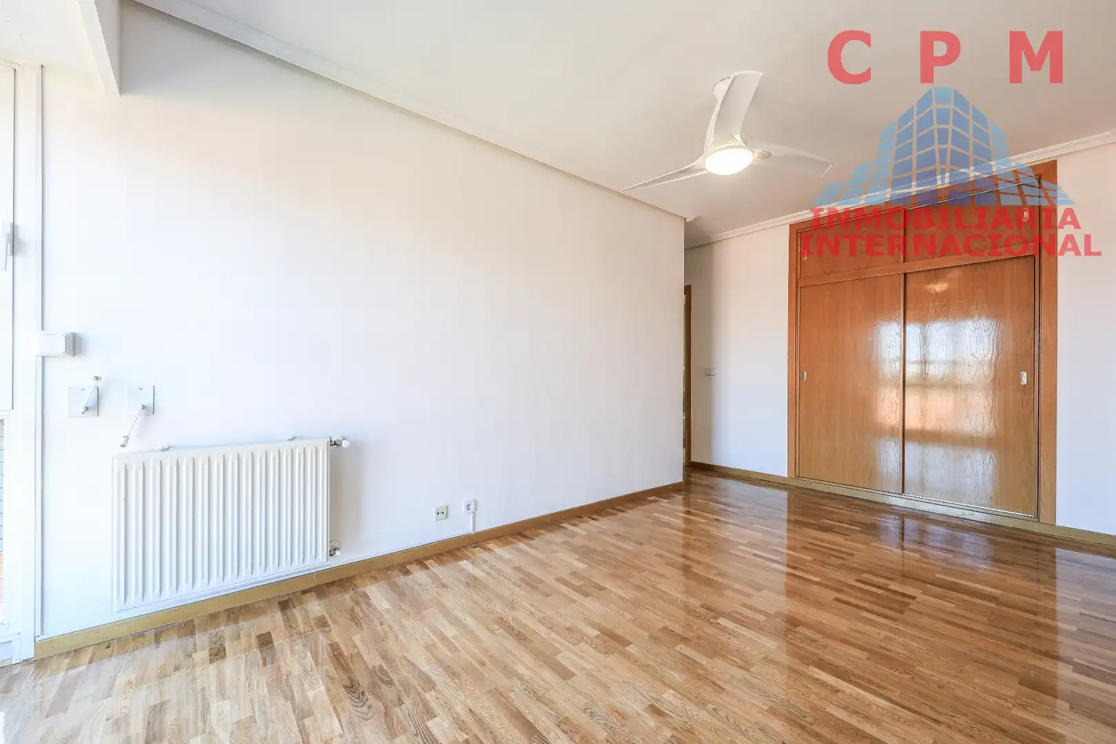 Bedroom of Flat for rent in Madrid  with Air Conditioner, Heating and Parquet flooring