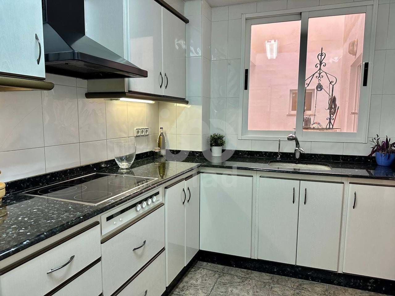 Cocina de Casa o chalet en venta en Alzira con Aire acondicionado, Calefacción y Terraza