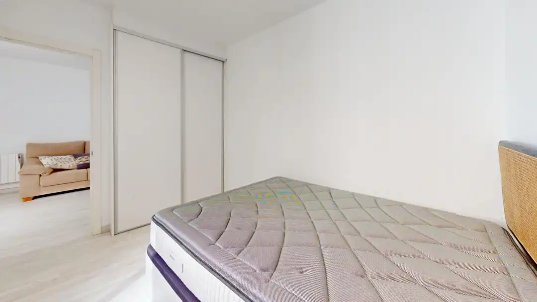 Bedroom of Flat for sale in Madrid  with Air Conditioner, Heating and Furnished