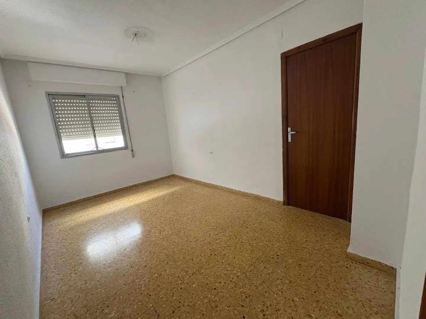 Dormitori de Pis en venda en Alberic amb Alarma