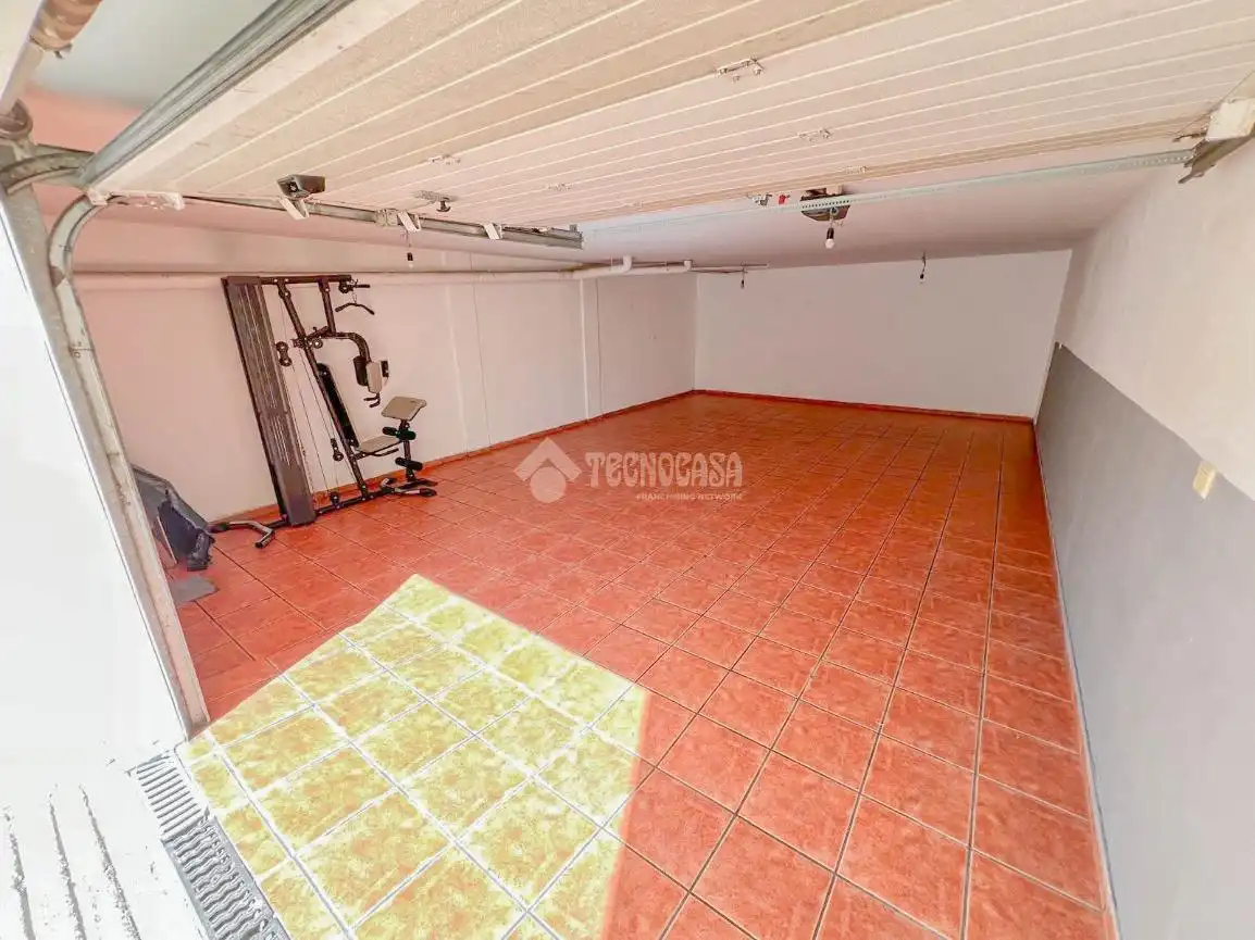 Casa aparellada en venda a Cruce de Arinaga, imagen 7
