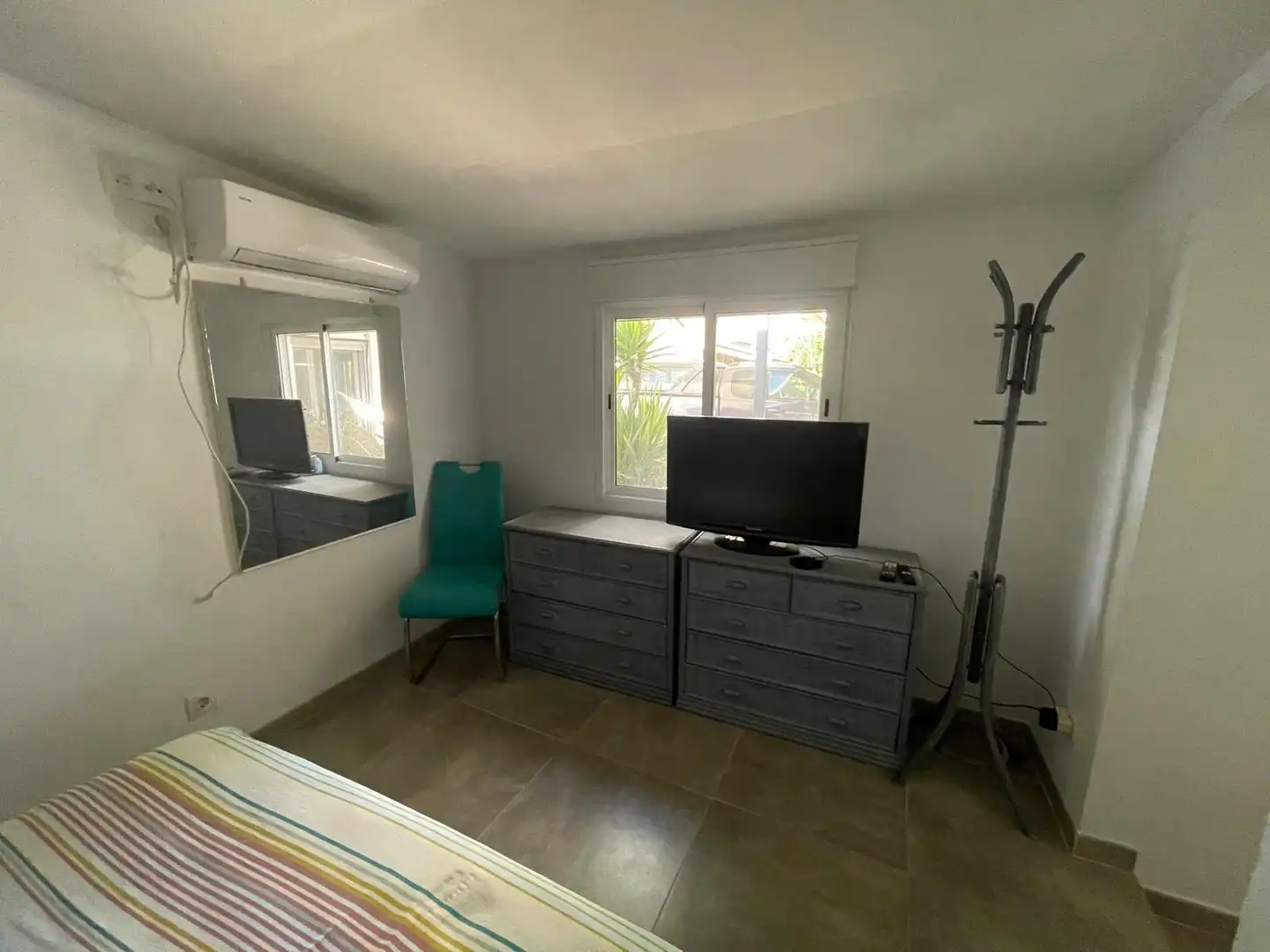 Bedroom of Houses for sale in Alhaurín El Grande  with Air Conditioner, Private garden and Terrace