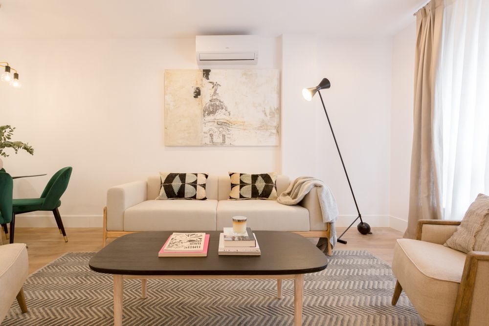 Living room of Flat to rent in  Lleida Capital  with Air Conditioner, Heating and Furnished