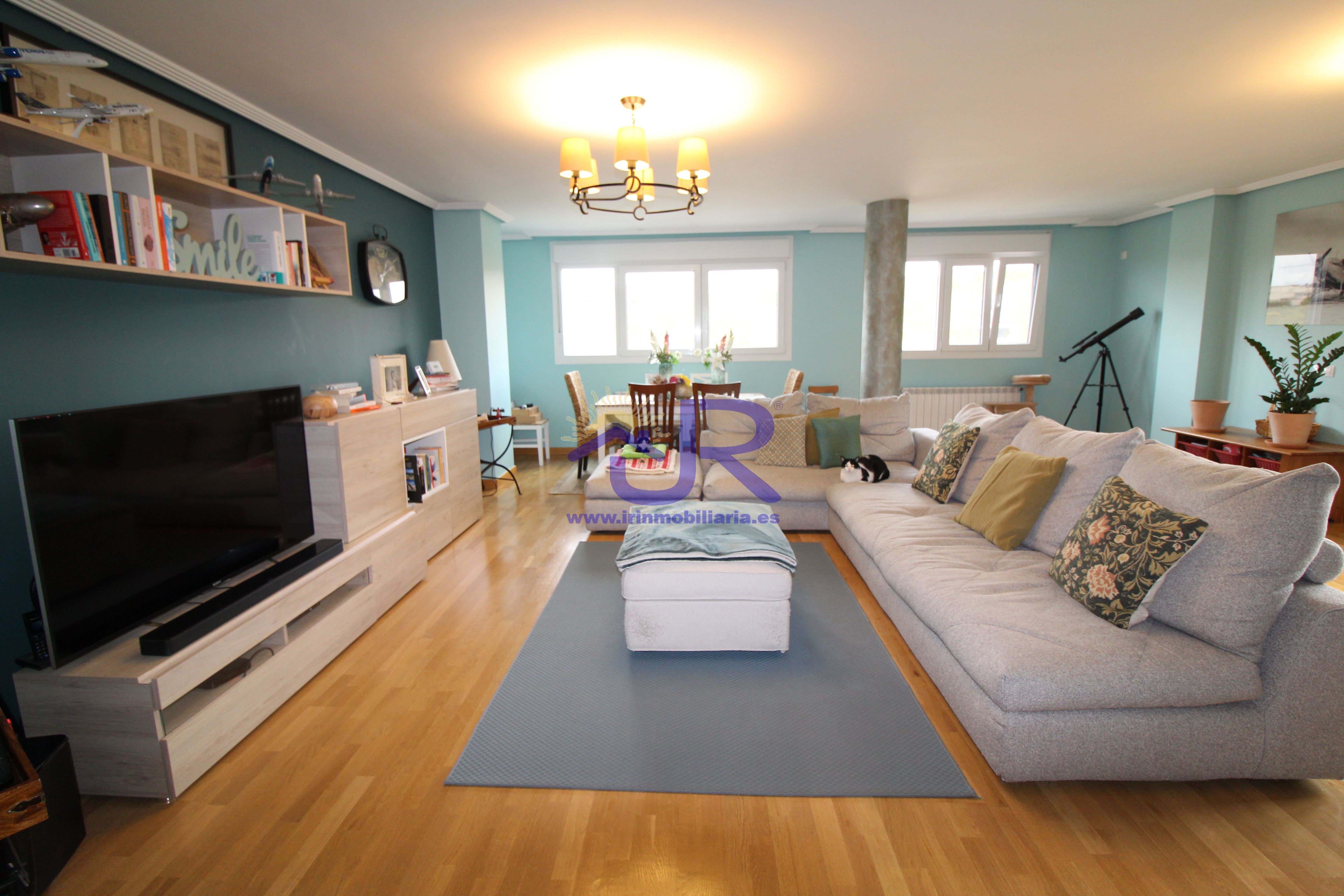 Living room of Attic for sale in Paracuellos de Jarama  with Heating, Terrace and Storage room