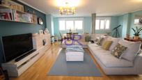 Living room of Attic for sale in Paracuellos de Jarama  with Heating, Terrace and Storage room