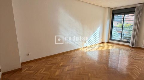 Photo 4 of Flat for sale in De la Ladera de Los Almendros, Valdebernardo - Valderribas, Madrid Capital