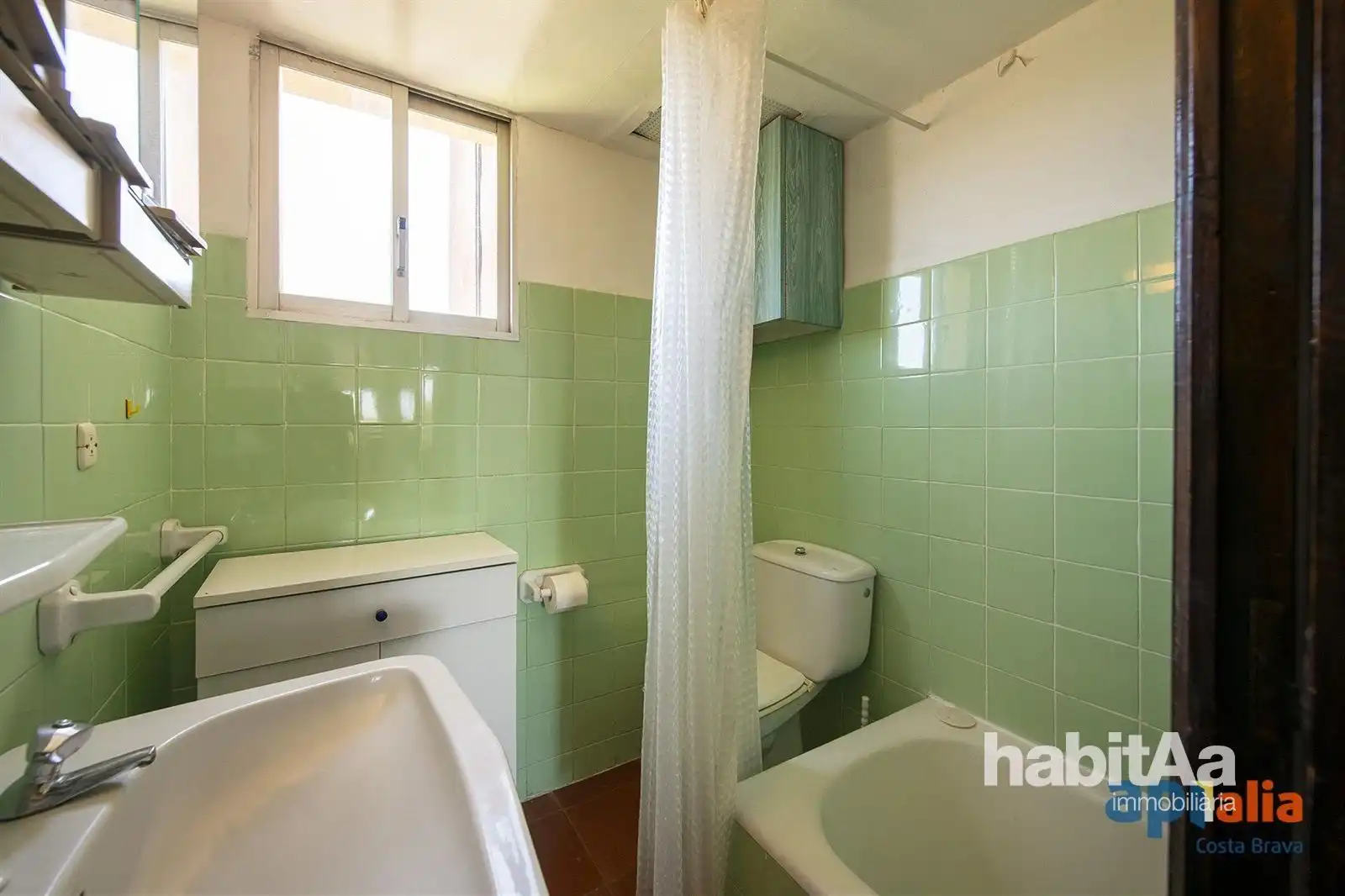 Badezimmer von Wohnung zum Verkauf in Castell d'Aro, Platja d'Aro i s'Agaró mit Schwimmbad