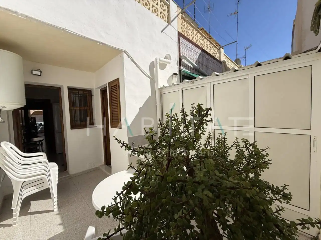 Vista exterior de Dúplex en venta en San Pedro del Pinatar con Aire acondicionado y Jardín privado