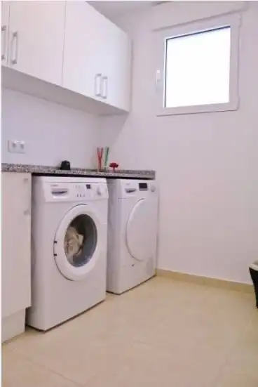 Dormitori de Casa o xalet en venda en Alicante / Alacant amb Aire condicionat, Calefacció i Jardí privat