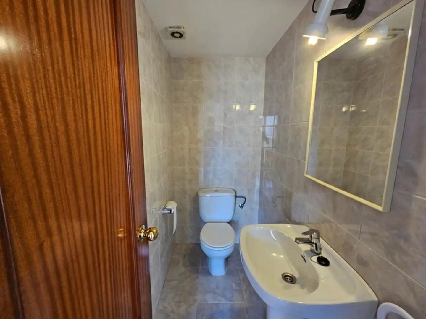 Adosado con terraza en venta en Carrer VALENCIA, imagen 16
