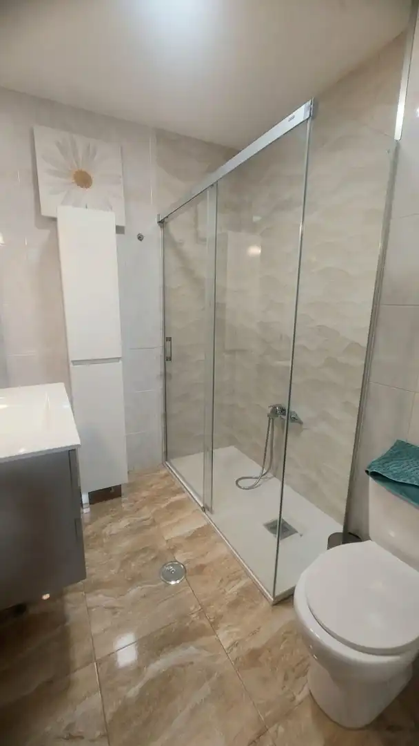 Baño de Piso de alquiler en Jaén con Amueblado