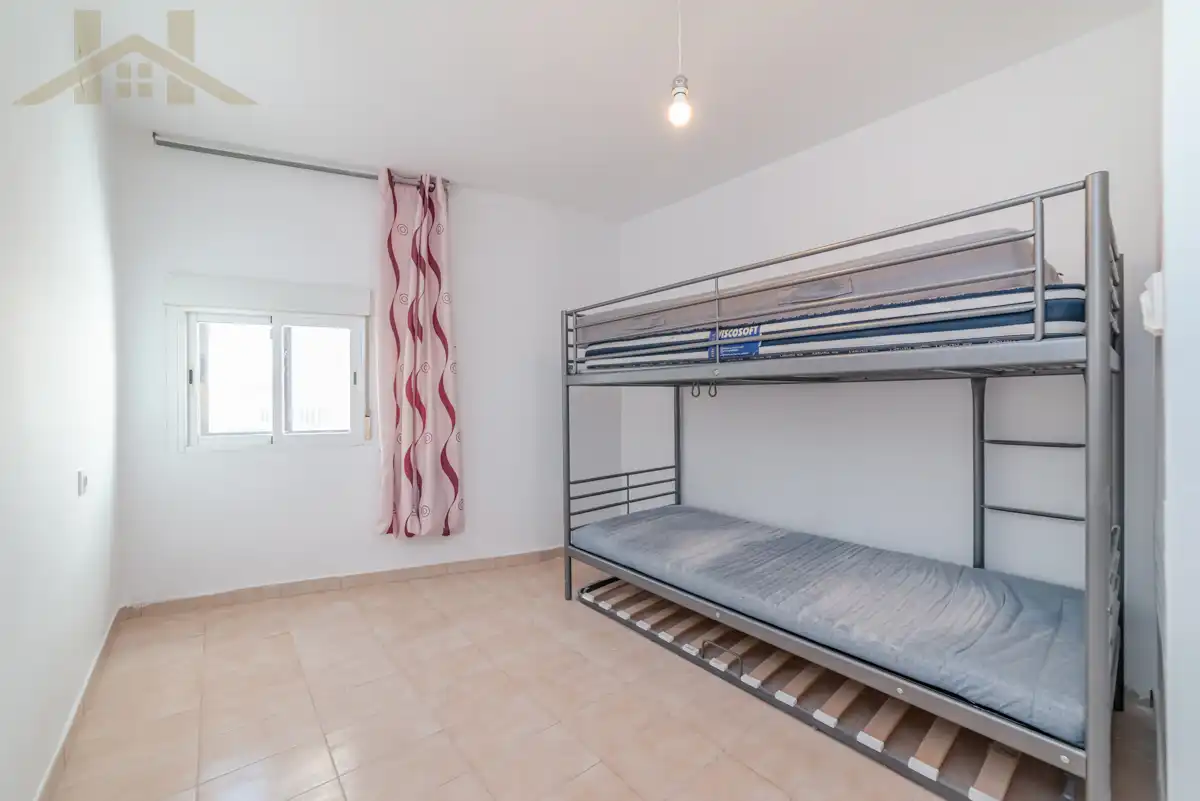 Habitación de Casa adosada en venta en Ciempozuelos con Aire acondicionado y Trastero