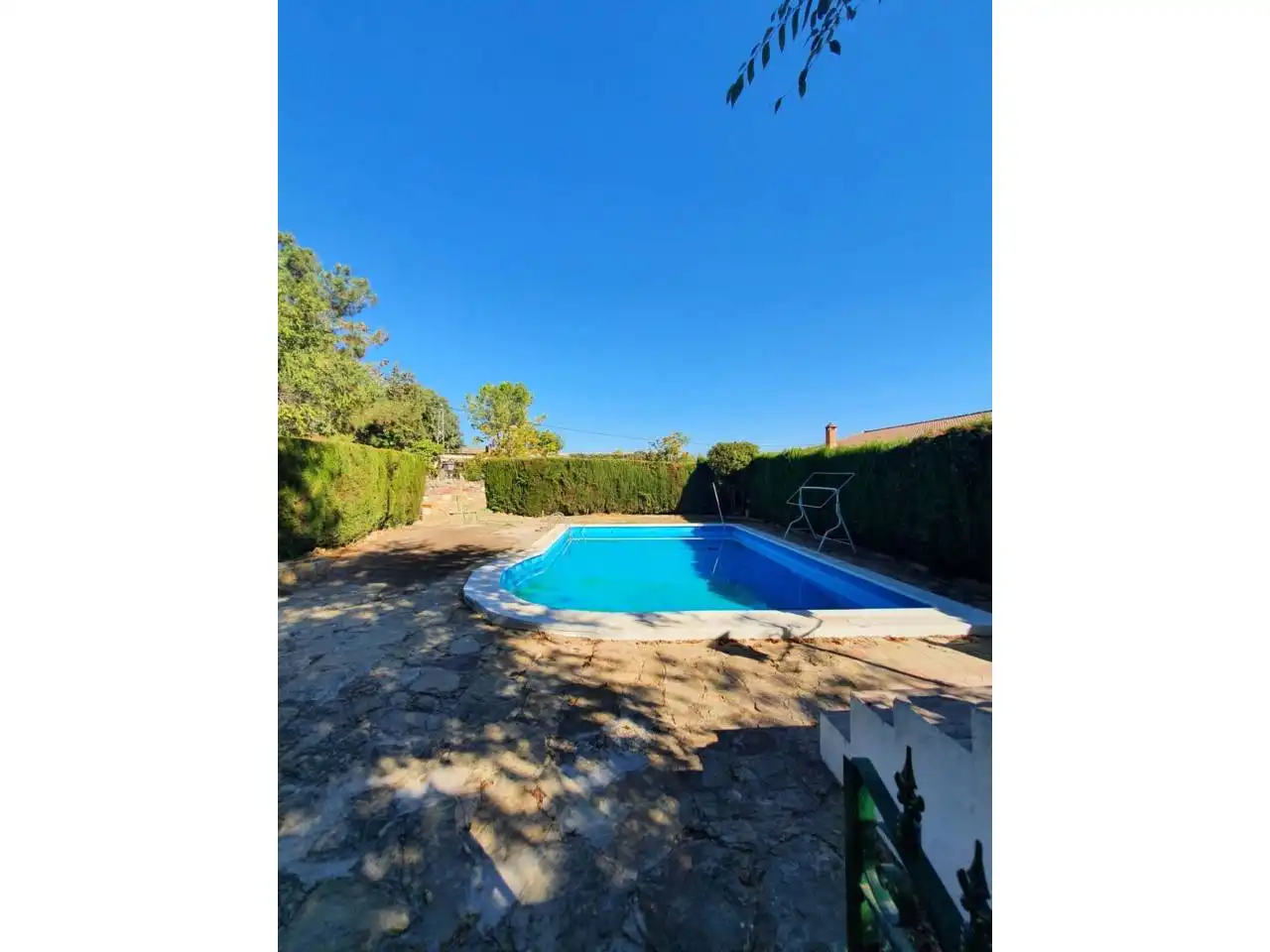Piscina de Casa o xalet en venda en Úbeda amb Aire condicionat, Calefacció i Jardí privat