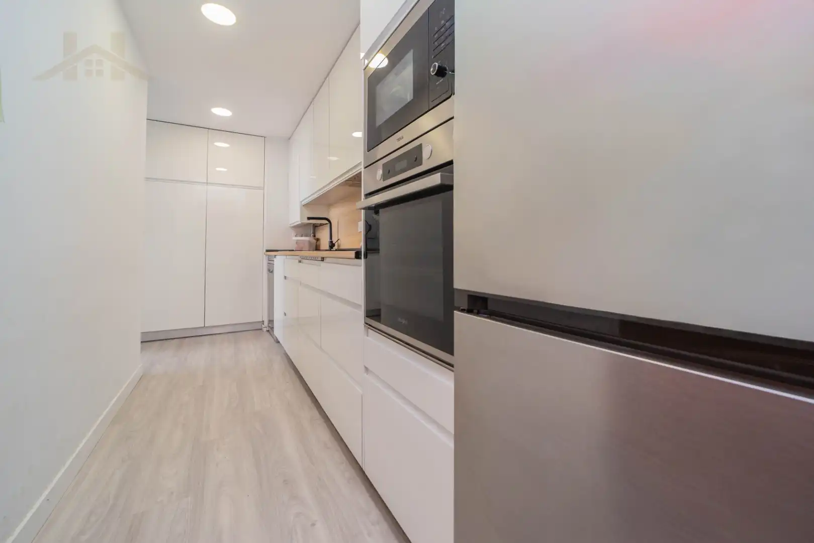 Kitchen of Flat for sale in Villanueva de la Cañada  with Air Conditioner, Heating and Storage room