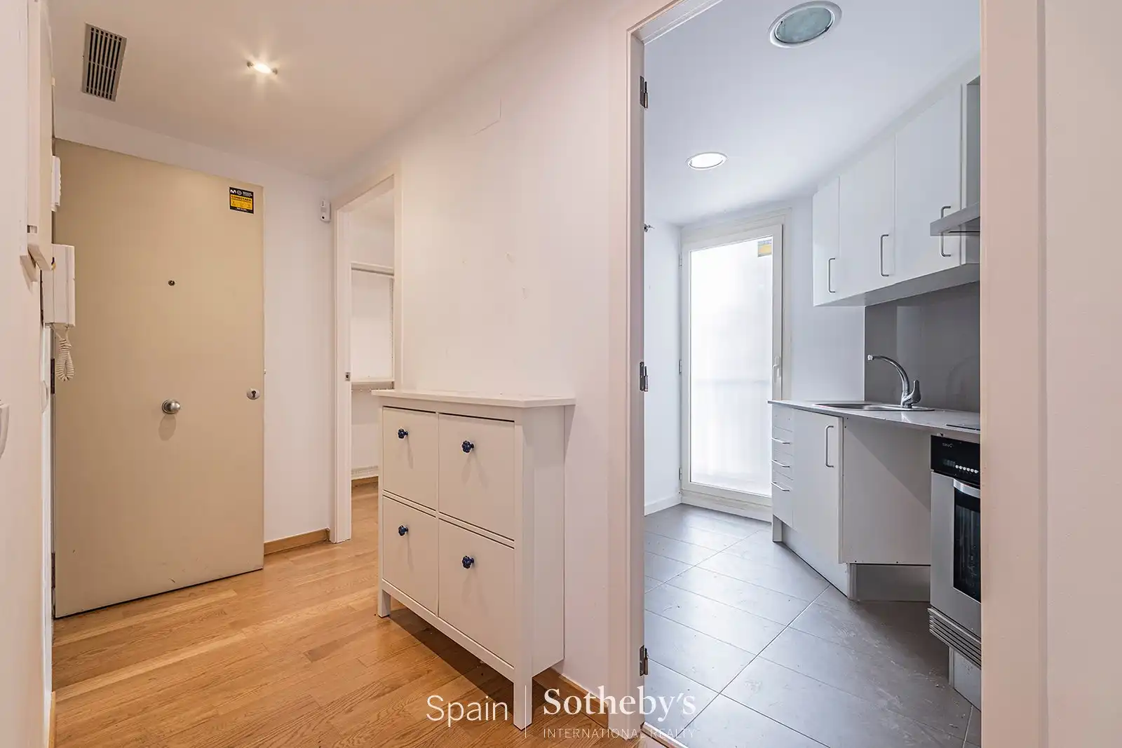 Mini appartamento con ascensore in vendita a Carrer d'Aribau, imagen 17