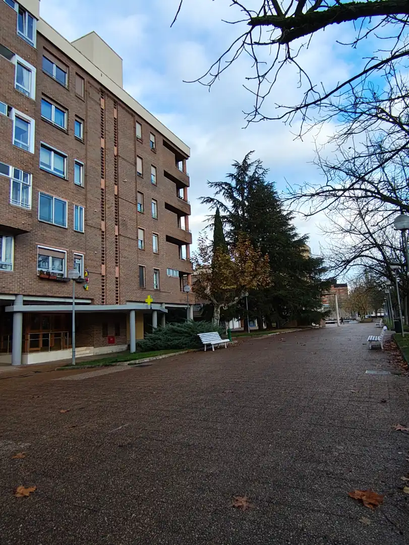Vista exterior de Piso en venta en  Pamplona / Iruña con Terraza