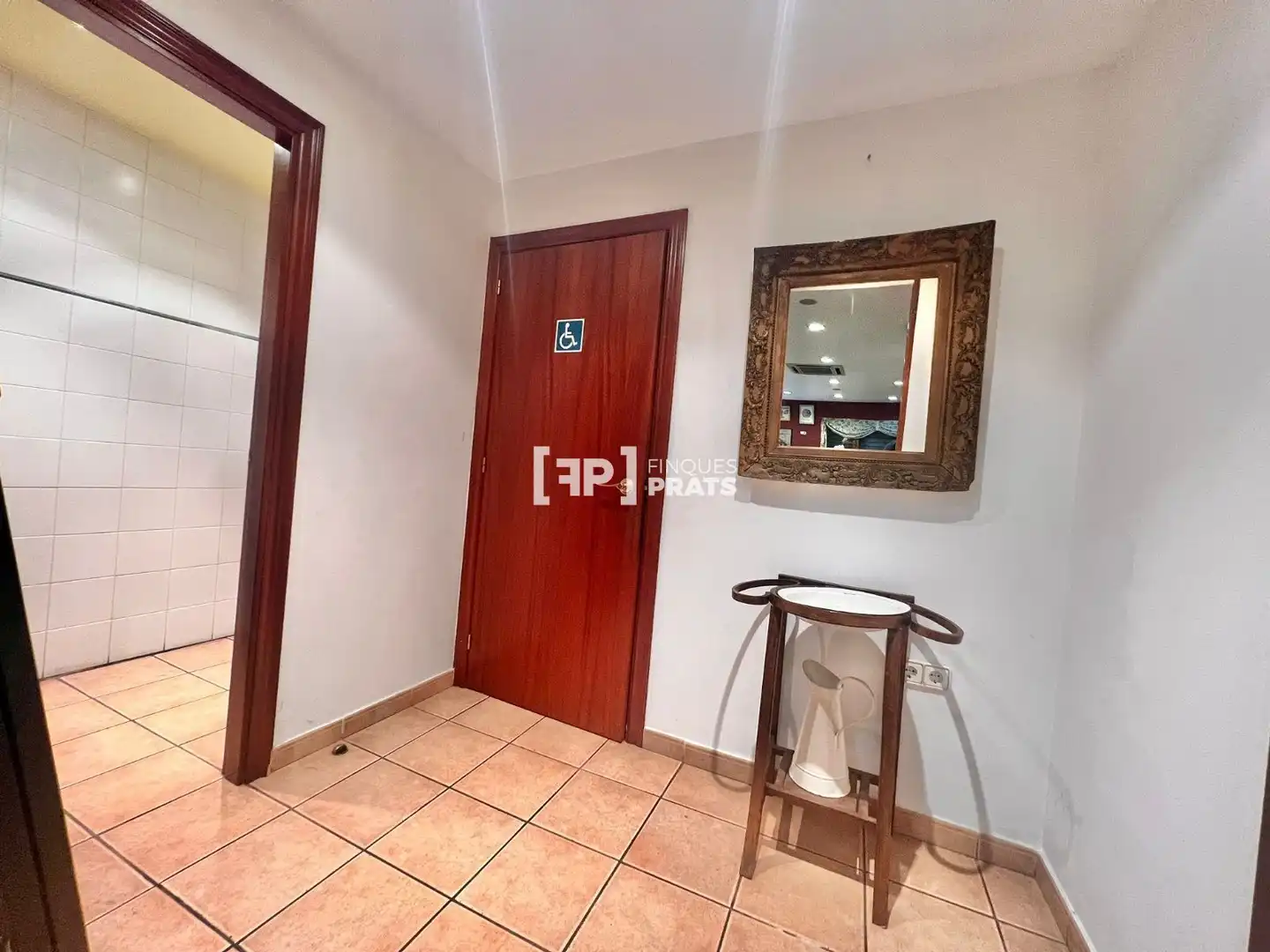 Local comercial en venda a COL.LEGI, imagen 16