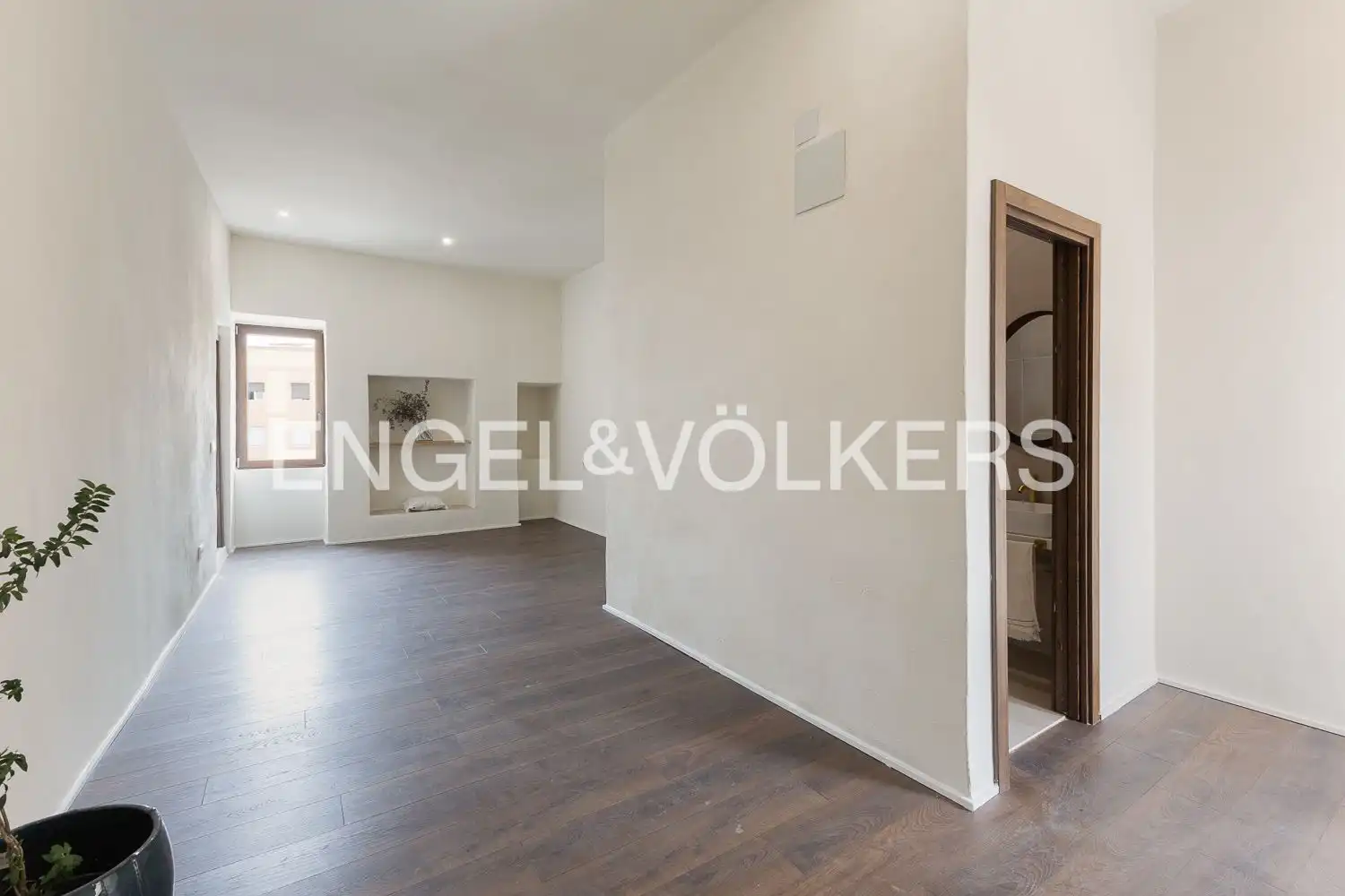 Casa adosada en venta en Náquera con Calefacción, Parquet y Terraza