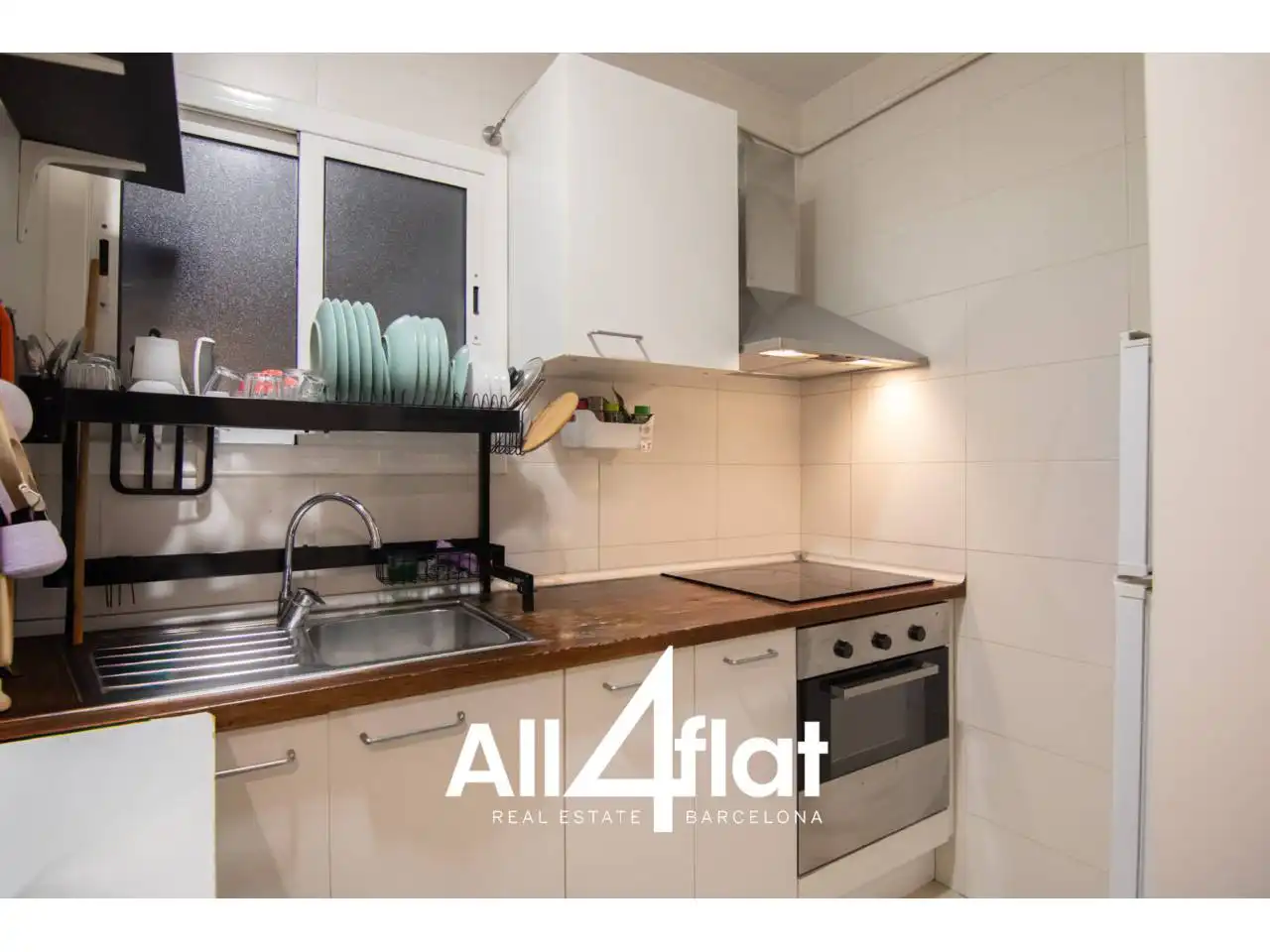 Kitchen of Apartments for sale in Barcelona  with Heating, Furnished and Balcony