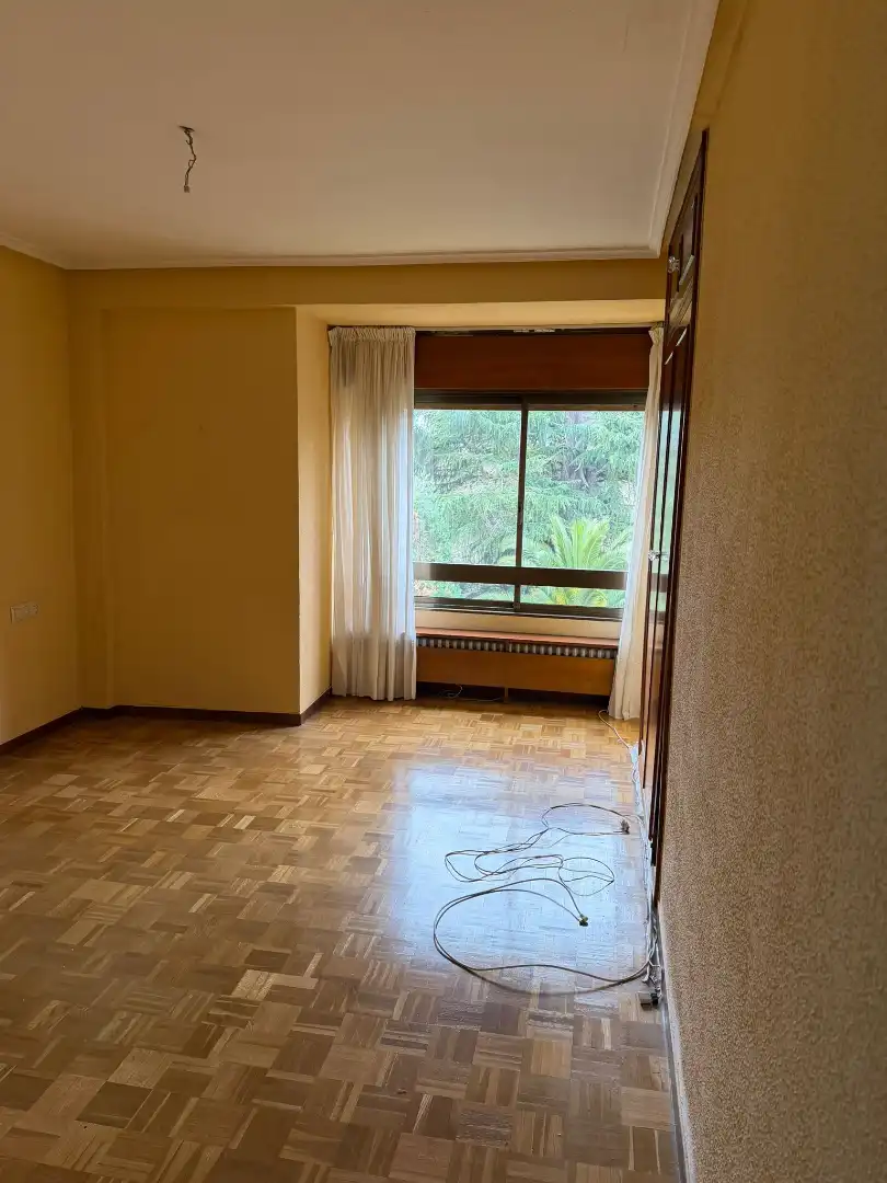 Flat with lift for sale in Calle Marqués de Santa Cruz, imagen 3