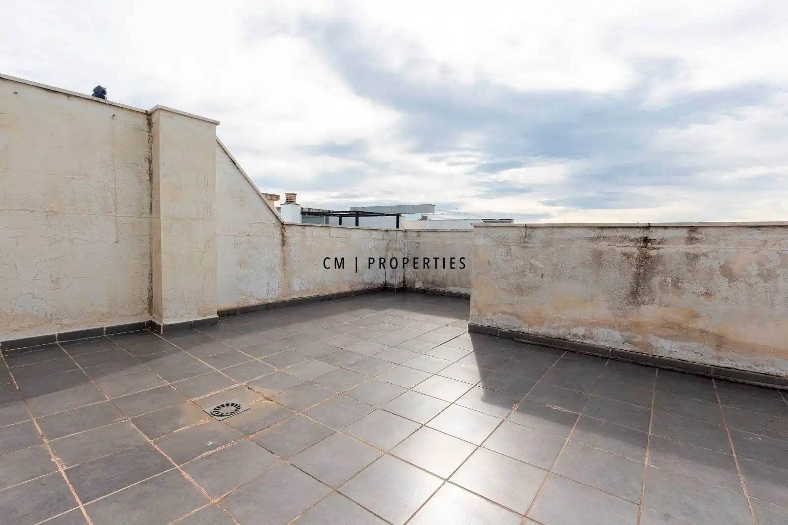 Attic for rent in Costa Brava, Almenara