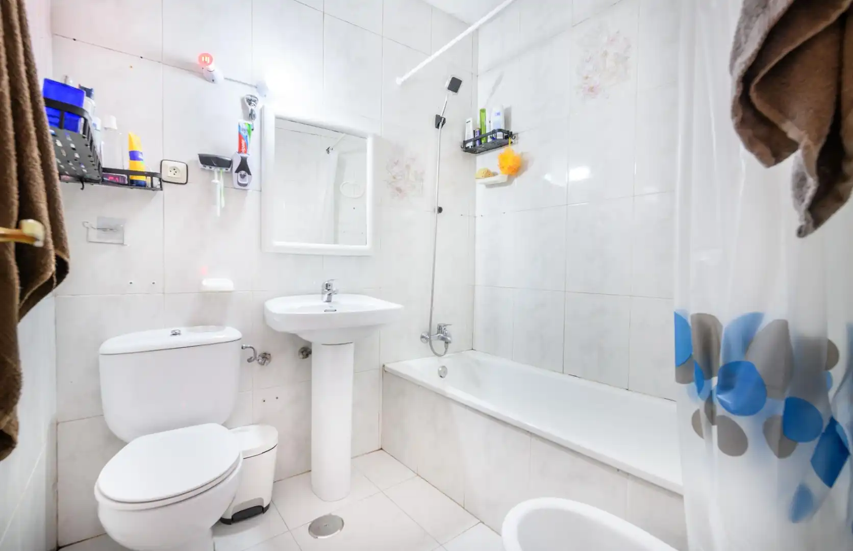 Bathroom of Detached homes for sale in Sacedón  with Air Conditioner and Alarm