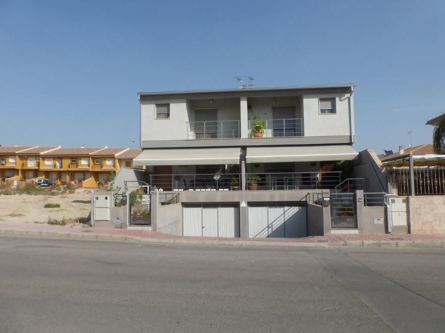 Vista exterior de Dúplex en venda en Ceutí amb Aire condicionat, Calefacció i Balcó