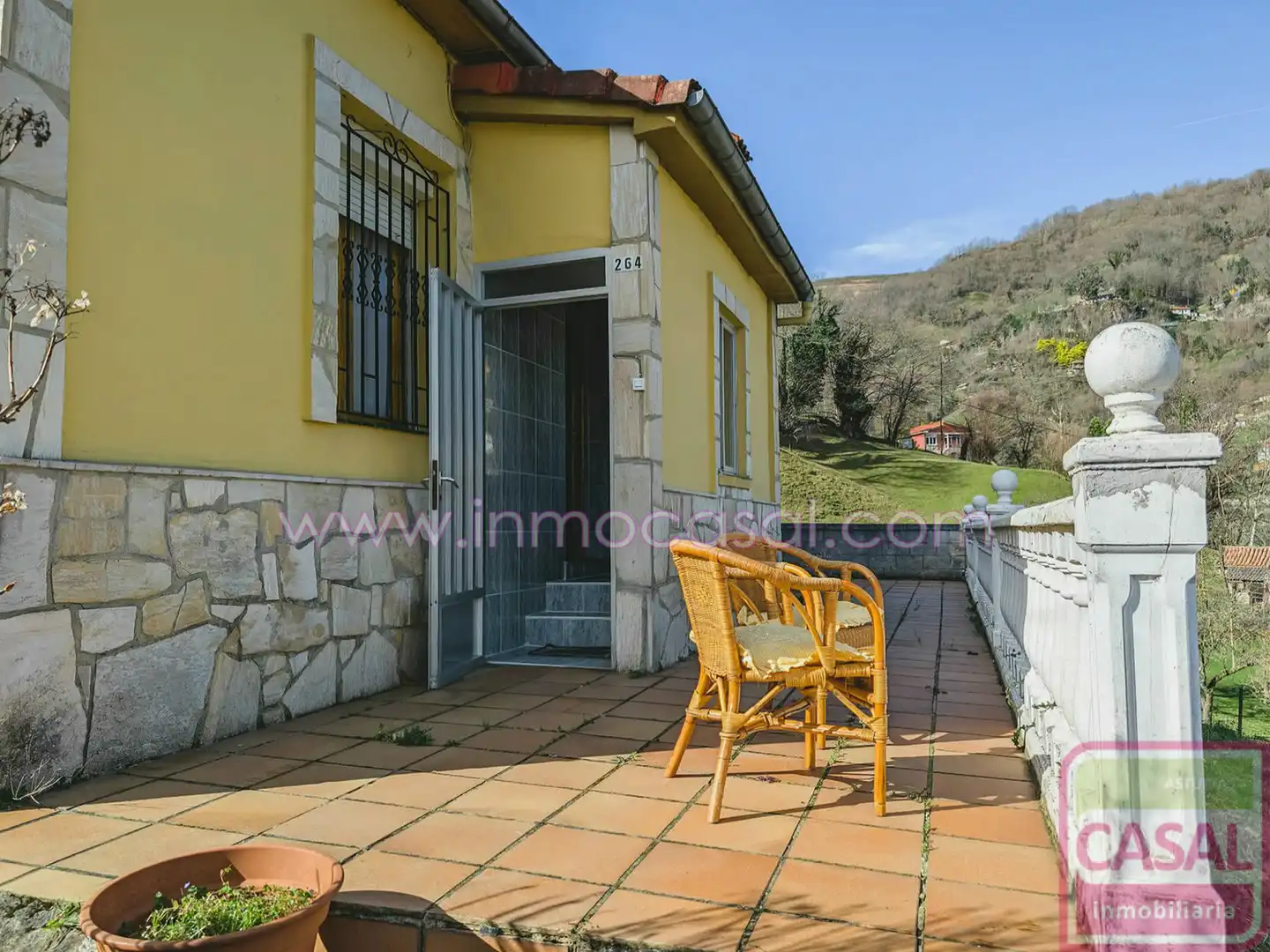 Jardín de Casa o chalet en venta en Aller con Calefacción, Terraza y Trastero