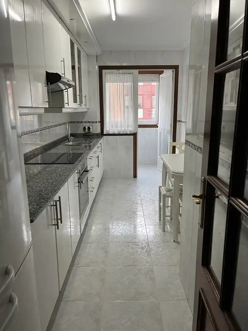 Cuina de Pis en venda en Cambre  amb Balcó