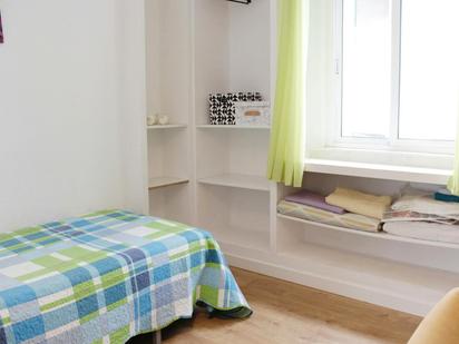 Bedroom of Flat to share in  Sevilla Capital  with Furnished, Washing machine and TV