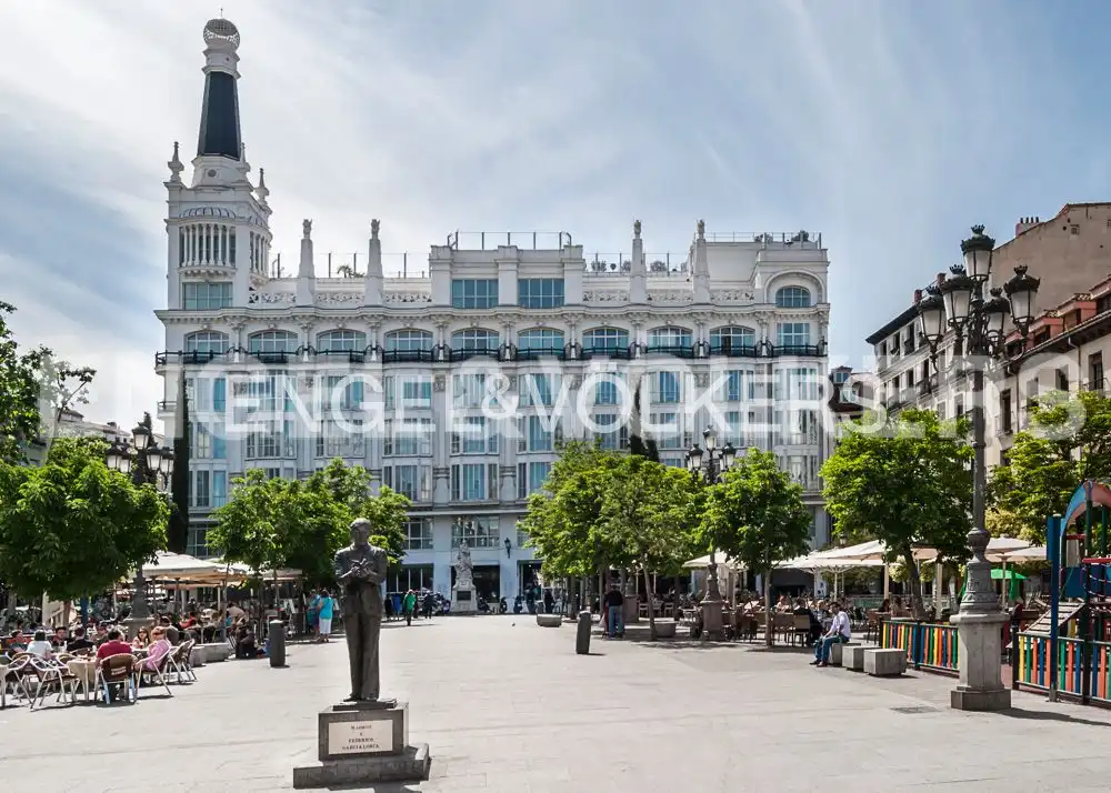 Vista exterior de Piso en venta en Madrid con Aire acondicionado y Calefacción