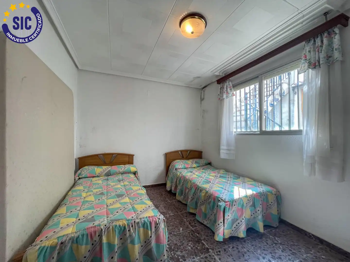 Schlafzimmer von Maisonette zum Verkauf in Chera mit Heizung, Privatgarten und Balkon