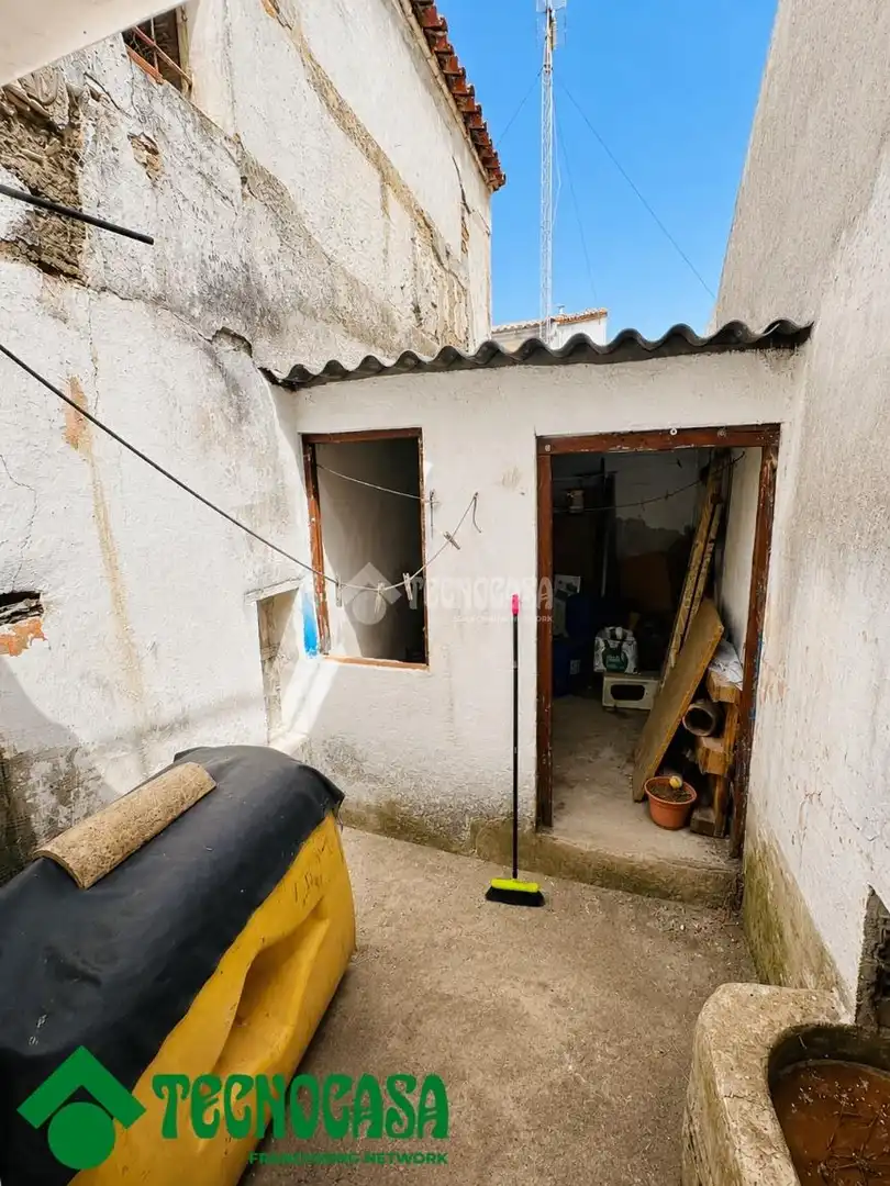 Casa adosada en venda en Navahermosa